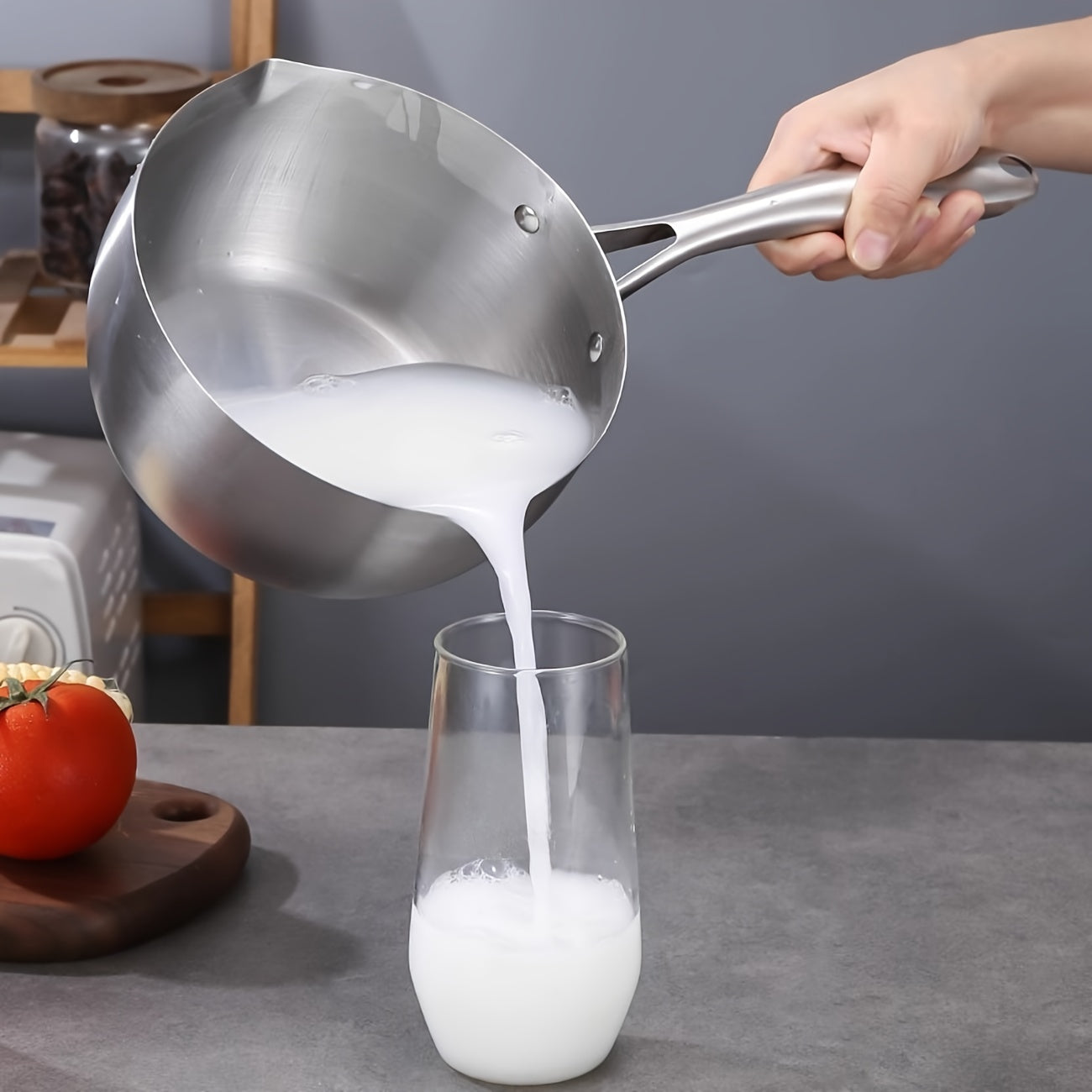 A Stainless Steel Cooking Pot, 7.09inch Milk Pot, Compatible with Gas And Induction Stoves, Featuring a Stainless Steel Handle And a Pouring Spout - Ideal for Cooking Noodles, Heating Milk, Making Soup, And Boiling Porridge