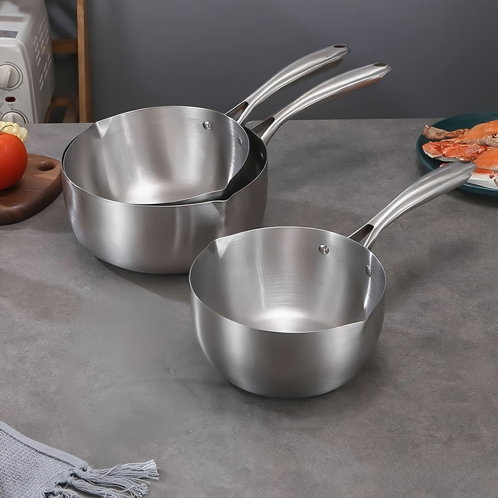 A Stainless Steel Cooking Pot, 7.09inch Milk Pot, Compatible with Gas And Induction Stoves, Featuring a Stainless Steel Handle And a Pouring Spout - Ideal for Cooking Noodles, Heating Milk, Making Soup, And Boiling Porridge