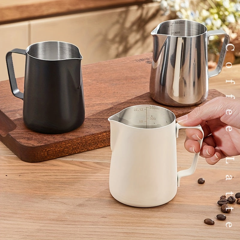 Stainless Steel Milk Pitcher 900ML Black And White Large Capacity La Hua Cup, Made Of 304 Stainless Steel, Suitable For Milk, Coffee, And Lattes; A Professional Milk Pitcher For Coffee Machines