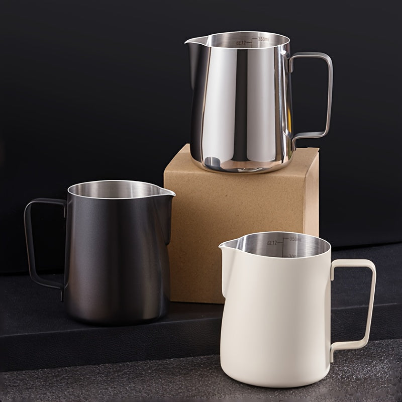 Stainless Steel Milk Pitcher 900ML Black And White Large Capacity La Hua Cup, Made Of 304 Stainless Steel, Suitable For Milk, Coffee, And Lattes; A Professional Milk Pitcher For Coffee Machines